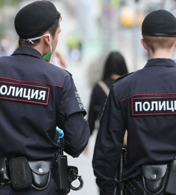 В РФ полиция ходит по домам, проводя перепись мужчин призывного возраста