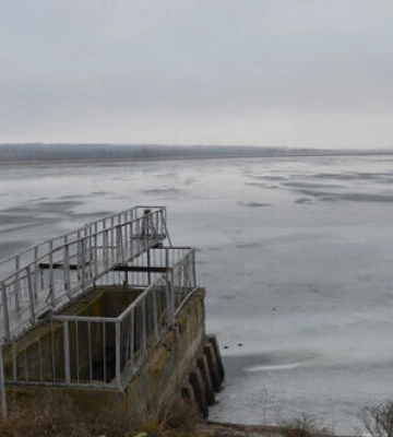Росіяни можуть підірвати дамбу в Сватовому, щоб уповільнити просування ЗСУ, - Центр національного спротиву