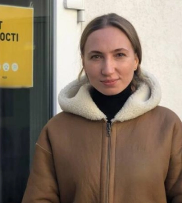Справжній пункт єднання дніпрян: як працює Пункт незламності на базі ДЮЦ «Штурм» на 12 кварталі