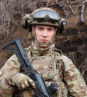 Гвардієць Шульц розповів про Луганськ й жахливі будні весни 2022 року
