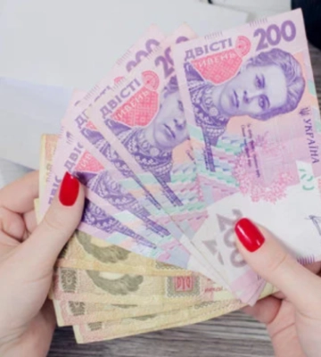 Кабмін збільшив розмір компенсації вартості послуги «Муніципальна няня»: названо суму