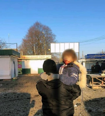Окупнати вдарили по ринку смт Шевченкове. Є постраждалі, серед них дитина
