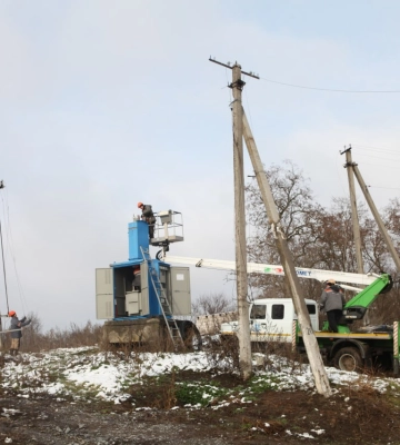 На Харківщині енергетики відновили світло в селі, що було знеструмлене з весни