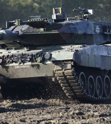 Польща на високому рівні обговорила можливе надання Україні танків Leopard 2