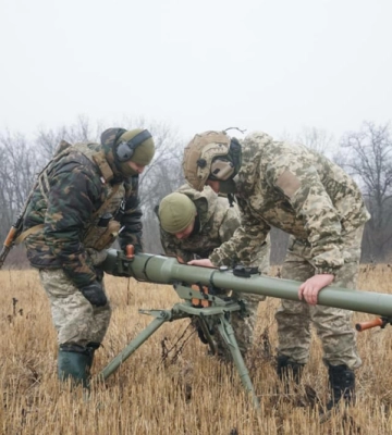 Військові ТрО Буковини показали тренувальні стрільби неподалік лінії зіткнення на Харківщині