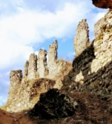 Хустський замок відтворено у доповненій реальності (ФОТО)