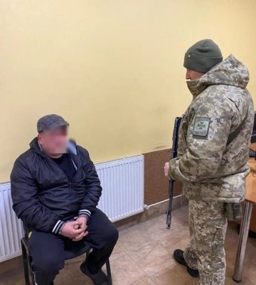На кордоні з Молдовою виявили розшукуваного Інтерполом іноземця