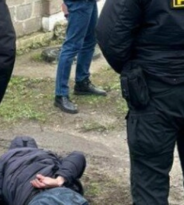 В Одесі затримали посадовця, який &quot;наколядував&quot; 2 700 доларів США за дозвіл на розміщення МАФу,- ФОТО