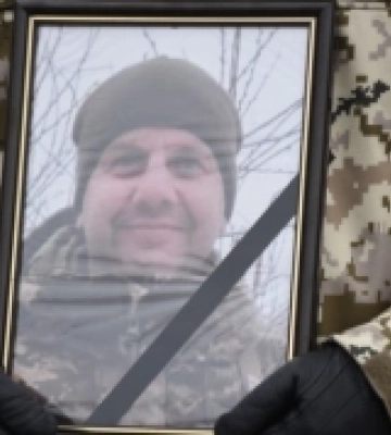У Рівному провели в останню путь військового Миколу Сапальчука