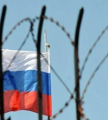Її місто обстрілюють щодня, а вона підтримувала збройну агресії рф проти України: мешканці Нікополя повідомлено про підозру