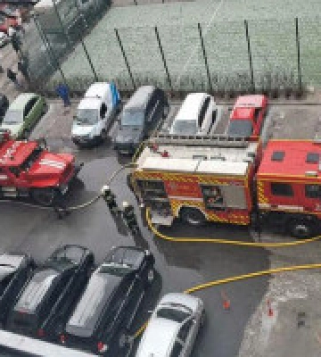 Щільне паркування у Вишневому ледь не завадило загасити пожежу