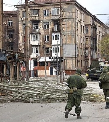 В окупованому Маріуполі перебуває понад 30 тис. росіян, біля міста готують оборонні лінії, - мер Бойченко
