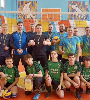 Бучанська громада провела турнір з паркового волейболу