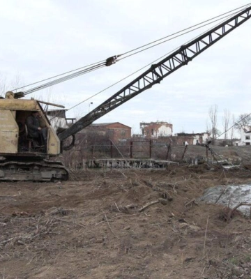 На водній артерії Вилкового днопоглиблювальні роботи продовжуються і взимку (відео)