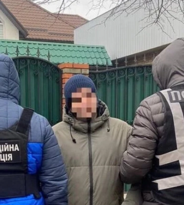 В Киеве разоблачили схему выезда мужчин за границу под видом волонтеров
