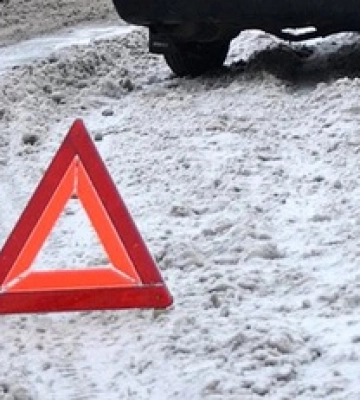 Дивом без жертв: у Києві п&#039;яний водій вилетів на пішохідну зону - відео