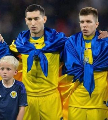 Україна п&#039;ять років поспіль на рівні: ФІФА оголосила рейтинг збірних світу