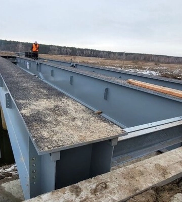 На Чернігівщині встановили перший модульний міст з переданих із Франції