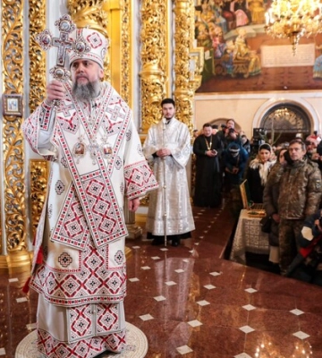 Митрополит у вишиванці: українців вразило вбрання Епіфанія