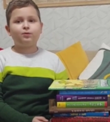 Луцький школяр-ютубер назвав ТОП-10 дитячих книг 2022 року