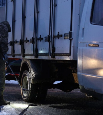 СБУ перевіряє авто та будівлі в урядовому кварталі Києва: що відбувається