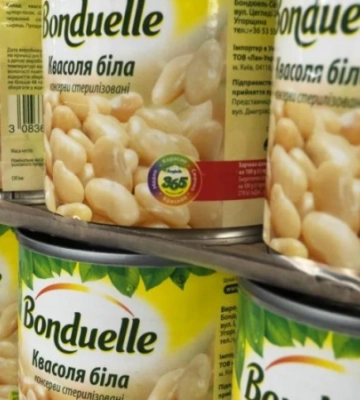 Скандал з Bonduelle: супермаркети Дніпра прибирають продукцію марки