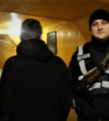 У Рахові затримали домашнього насильника: він побив 26-річну дружину