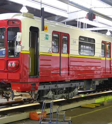Варшавське метро передасть Києву 60 вагонів