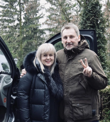 «Ви, українці, згуртували всю Латвію»: подружжя латвійських лісівників привезло гуманітарну допомогу на Волинь