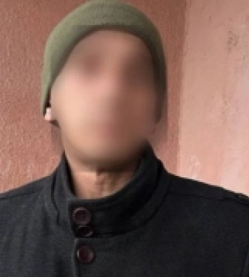 В Ужгороді патрульні затримали чоловіка, який перебував у розшуку