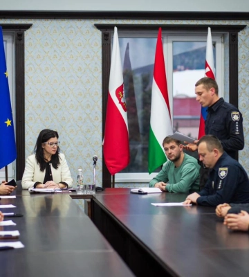 На Закарпатті поліцейські офіцери громади прозвітували про результати своєї роботи за минулий рік