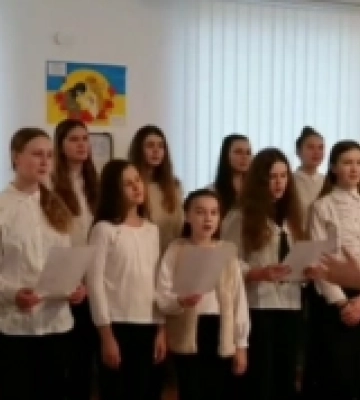 Різдвяні піснеспіви: колядка від мистецького ліцею з Рівненщини