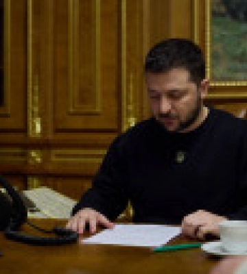 Зеленський обговорив з президентом Кіпру посилення санкційного тиску на рф