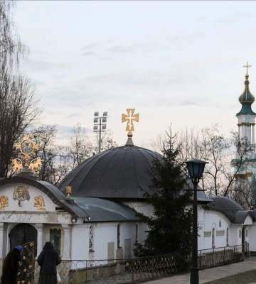 У Мінкульті назвали долю незаконного кіоску УПЦ МП на місці Десятинної церкви в Києві