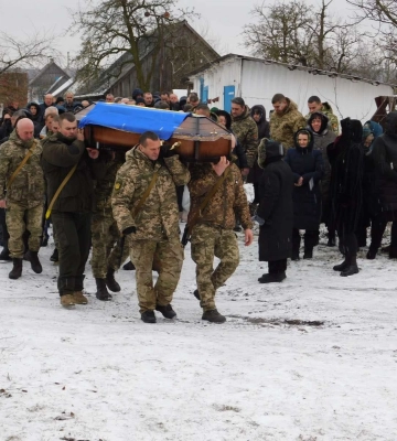 На Тернопільщині попрощалися із загиблим військовослужбовцем