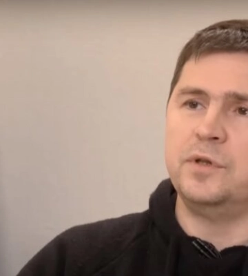 Подоляк рассказал о потерях оккупантов под Бахмутом и Соледаром