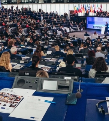 В Україну 2 лютого приїде делегація єврокомісарів