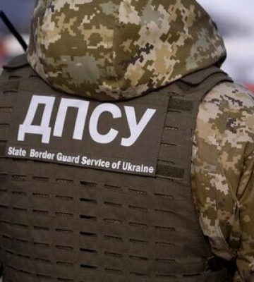 Пограничники задержали сторонника &quot;русского мира&quot; и предпринимателя, помогавшего оккупантам. ФОТОрепортаж