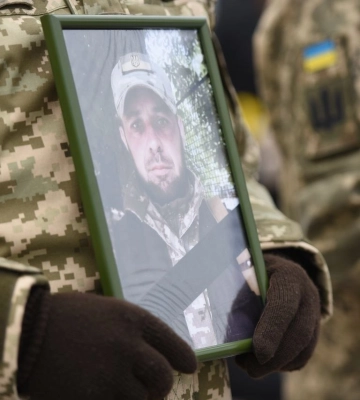 Рівне попрощається із Героєм Іваном Добродієм
