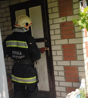 У Полтаві у власній квартирі знайшли тіла двох людей