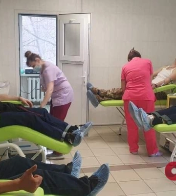 Одесские коммунальщики поделились кровью с ВСУ