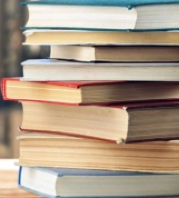 На Рівненщині обирають кращу книгу року: триває голосування