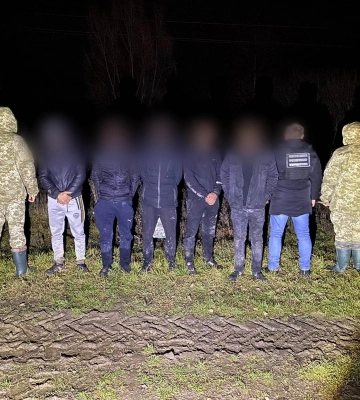 На Закарпатті суд обрав міру запобіжного заходу двом переправникам військовозобов’язаних чоловіків