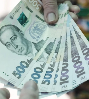 Українці можуть отримати по 6660 гривень: як і хто може отримати гроші