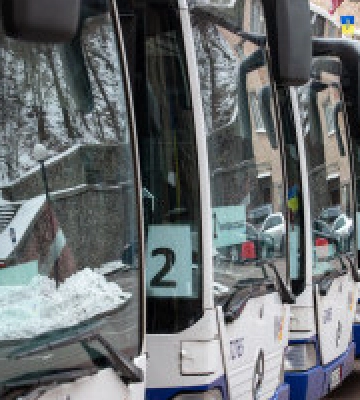 Київ отримав ще 10 міських автобусів від латвійської Риги в якості допомоги