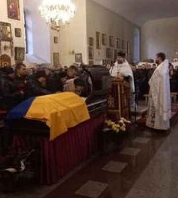 У Полтаві попрощалися з майором Русланом Онікієнком