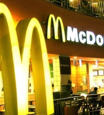 CNN: McDonald&#039;s планує скоротити штат у 2023 році