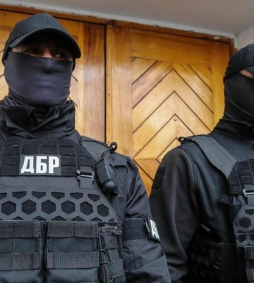 ДБР Полтави викрило держзрадника, який здав росіянам адреси українських військових