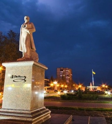В Мелитополе захватчики демонтировали памятник Тарасу Шевченко