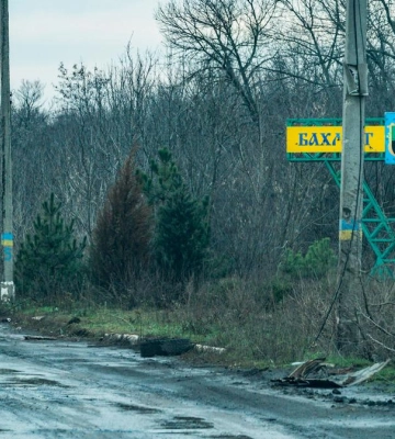 Продовжується евакуація місцевого населення з околиць Бахмута та Соледара – ОВА